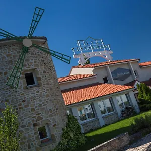 Hotel Logis Le Moulin Des Gardelles, Riom